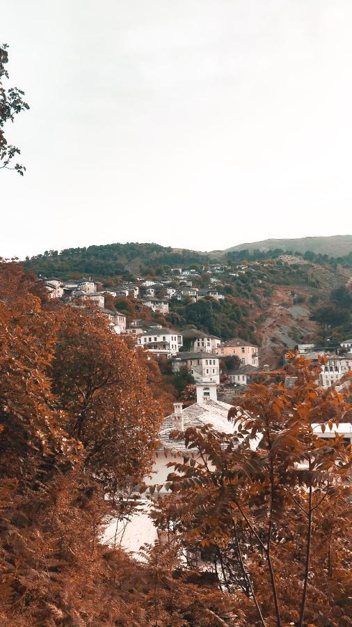 Argjiro Traditional Gjirokastër Extérieur photo